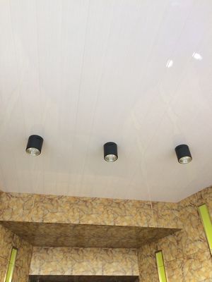 आसान स्थापना निविड़ अंधकार दीवार पैनलों संगमरमर रंग गैर ज्वलनशीलता